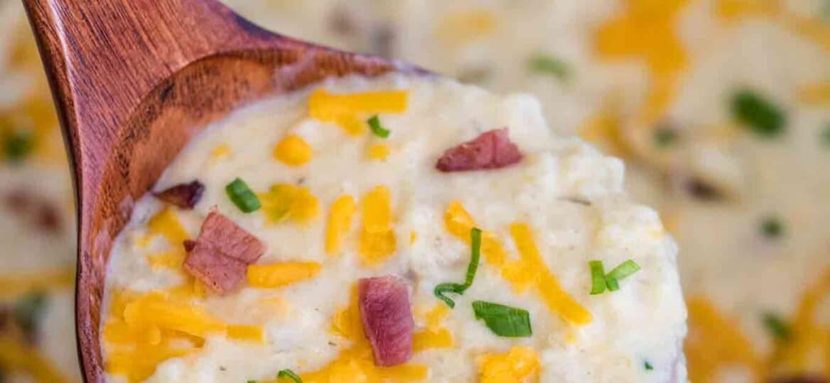 Crockpot Cheesy Potato Soup with Cheddar