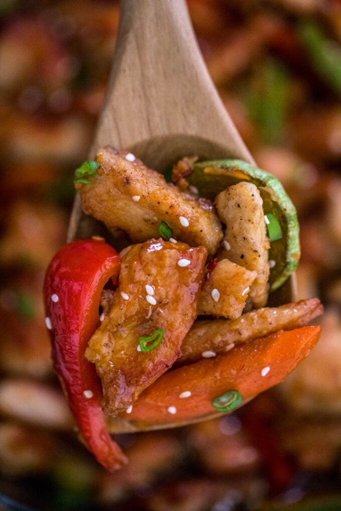 Best Hunan Spicy Chicken Recipe - Sweet and Savory Meals