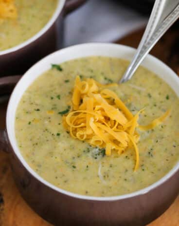 Best Instant Pot Broccoli Cheddar Soup
