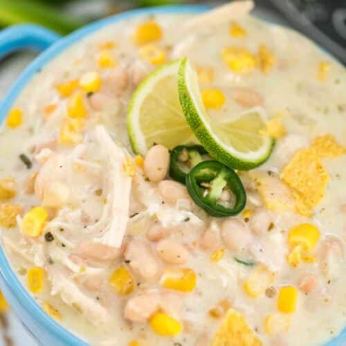 Creamy Slow Cooker White Chicken Chili Recipe - The Magical Slow Cooker