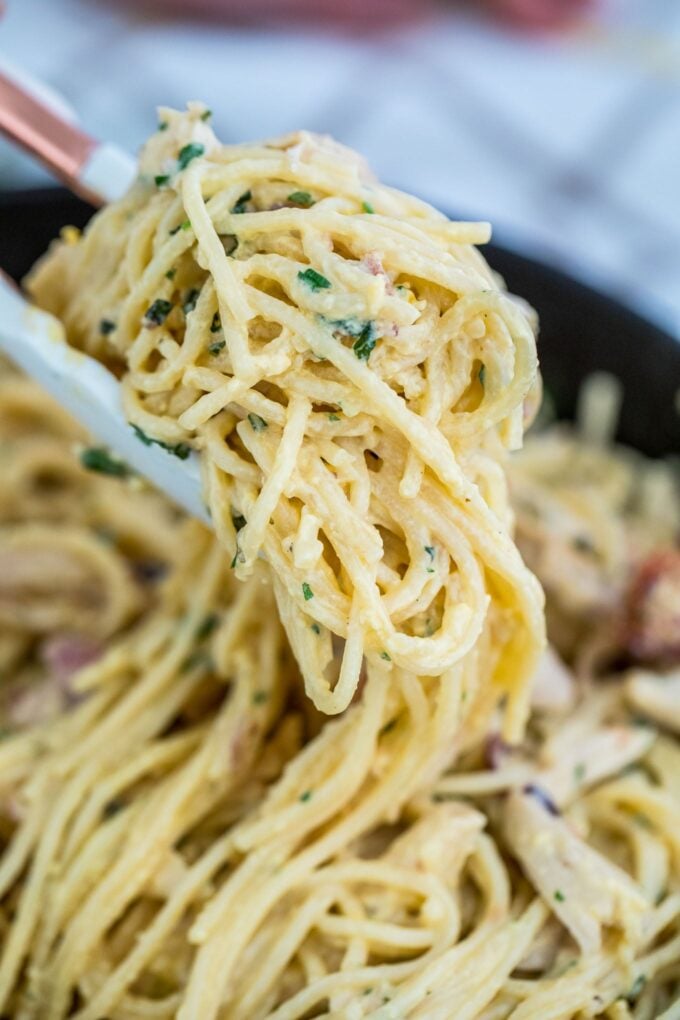 Best Chicken Carbonara Pasta Recipe [VIDEO] - S&SM