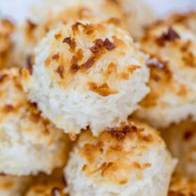 Easy Coconut Macaroons