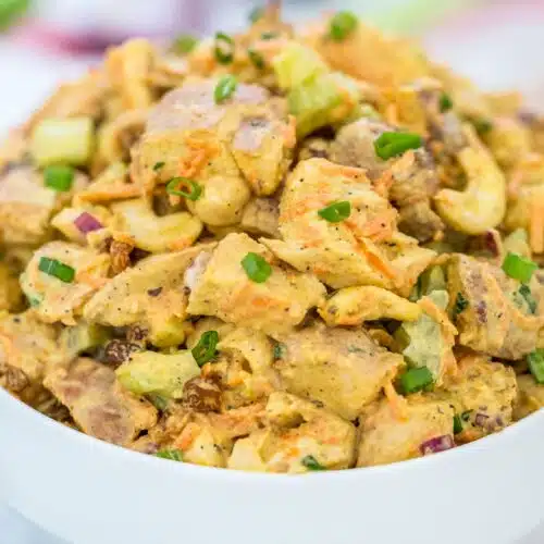 Curry Chicken Salad [video] - Sweet and Savory Meals