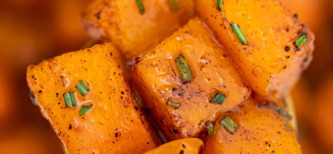 Butternut Squash is a highly versatile and healthy recipe that you can make all year around. You can even make this into a side dish with just three other ingredients! #butternutsquash #sidedish #veganrecipes #vegetarianrecipes #healthyrecipes #sweetandsavorymeals