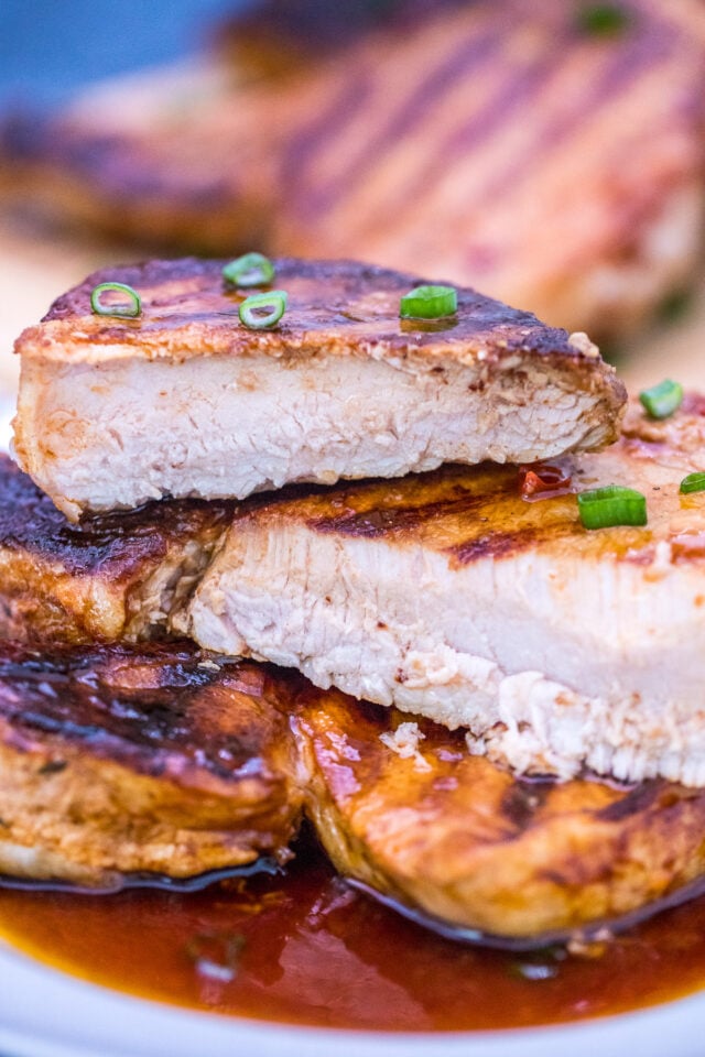 perfect-bbq-pork-chops-video-s-sm