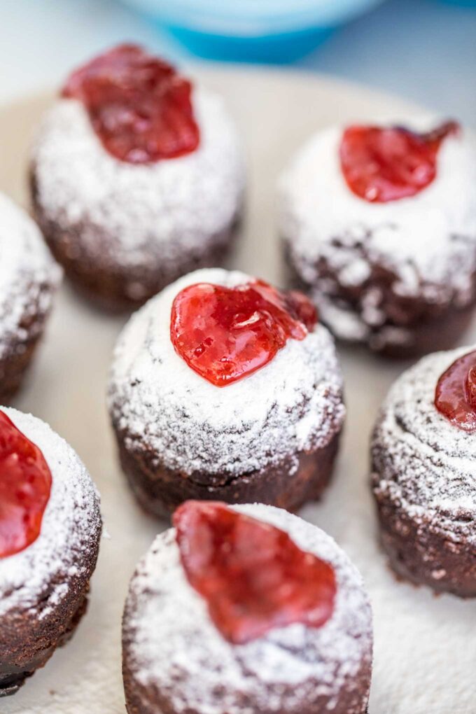 Picture of pressure cooker chocolate muffins with raspberry jam.