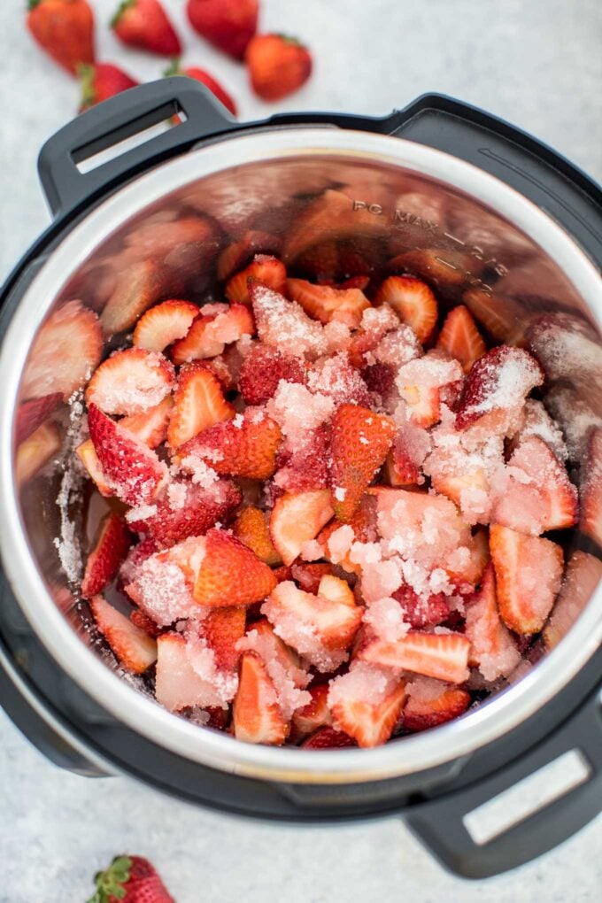 Easy Instant Pot Strawberry Jam Recipe