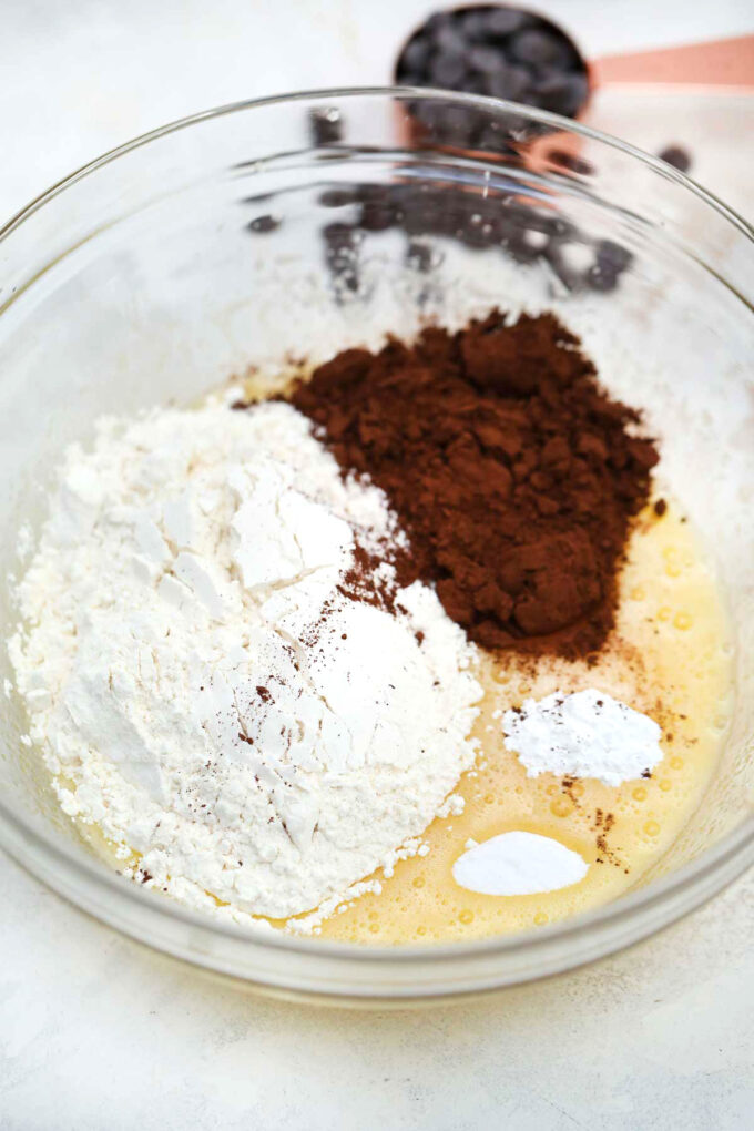 Picture of how to make instant pot chocolate muffins.