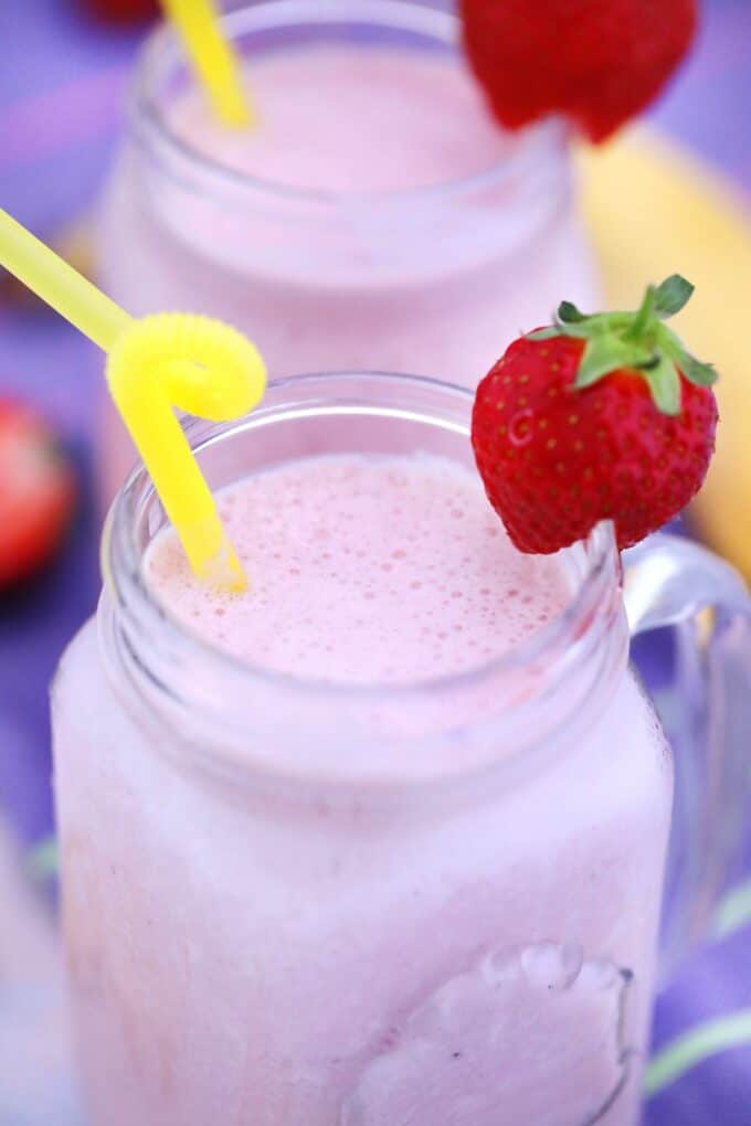 Strawberry Banana Smoothie Recipe