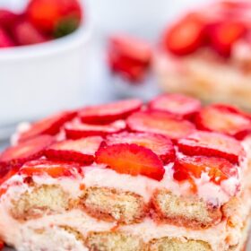 Strawberry Tiramisu Recipe