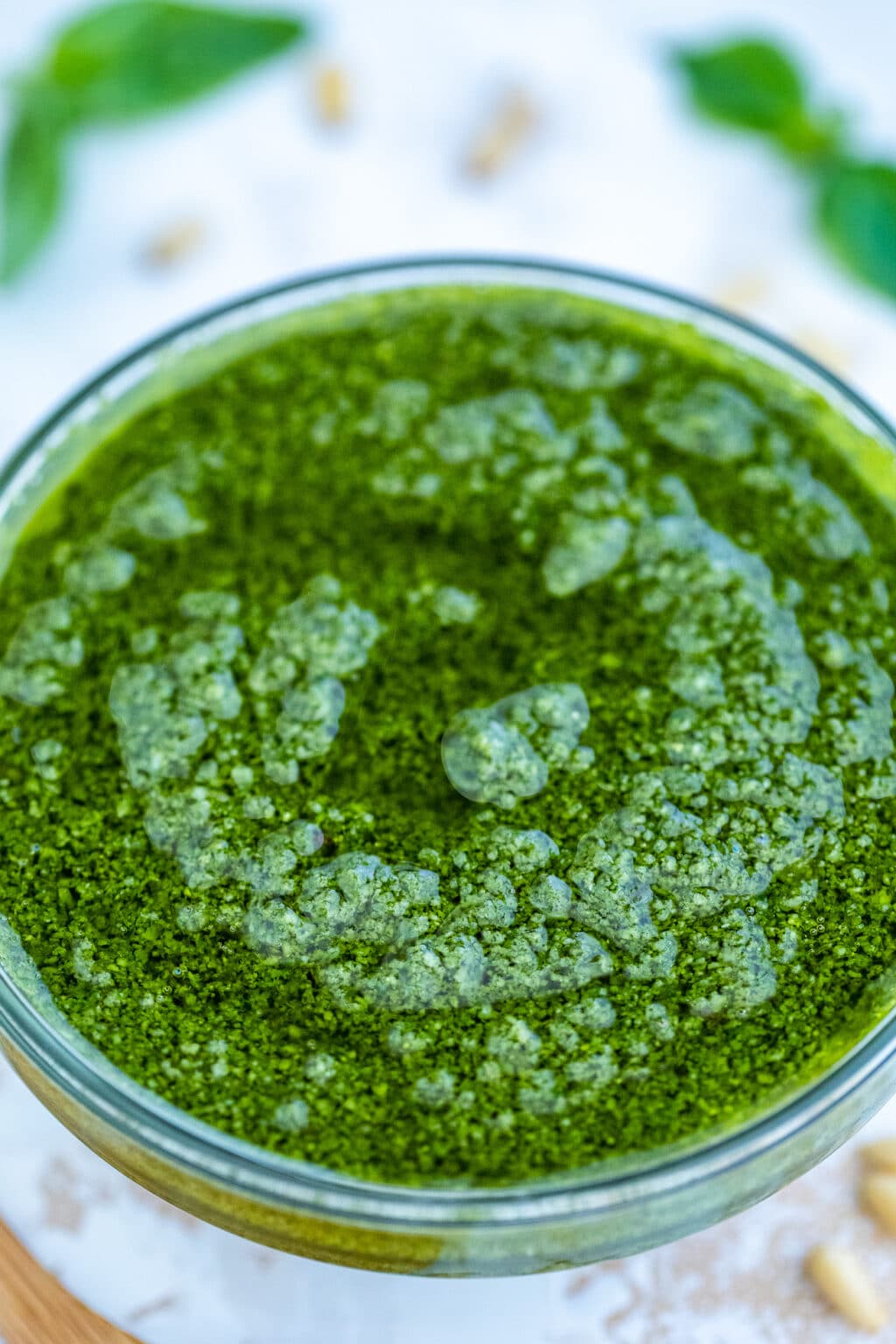 How to Make Homemade Pesto [Video] - Sweet and Savory Meals