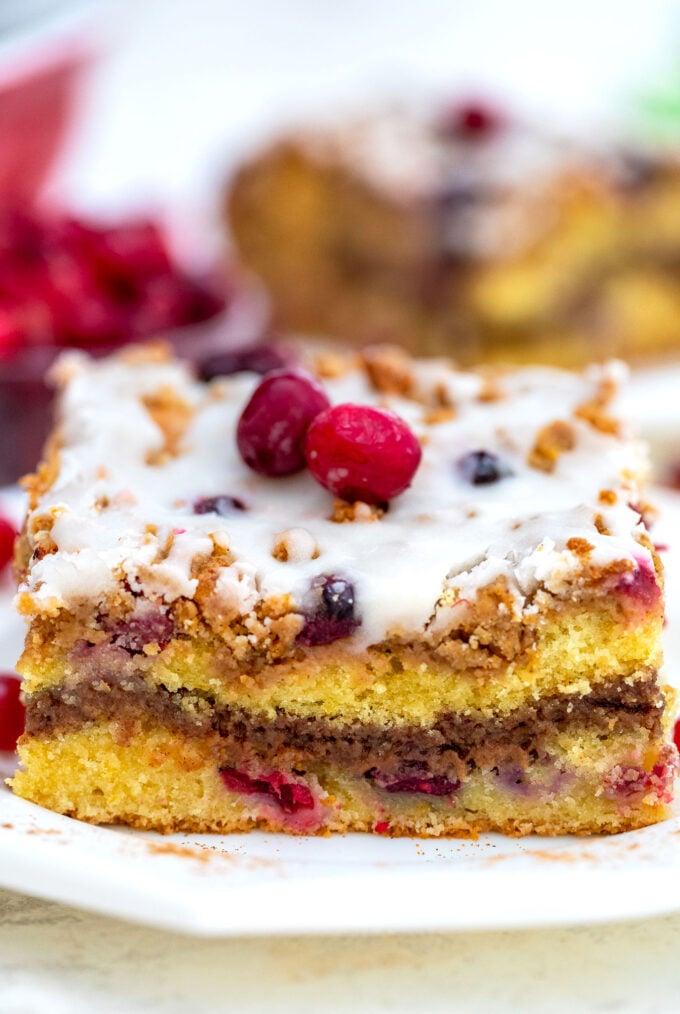 14 Fresh Cranberry Cake Recipes - How to Make Cranberry Cakes—Delish.com