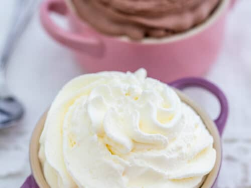 Easy Whipped Cream Recipe [Video] - Sweet and Savory Meals