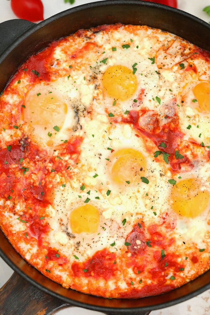 Easy Shakshuka Recipe [Video] - Sweet and Savory Meals