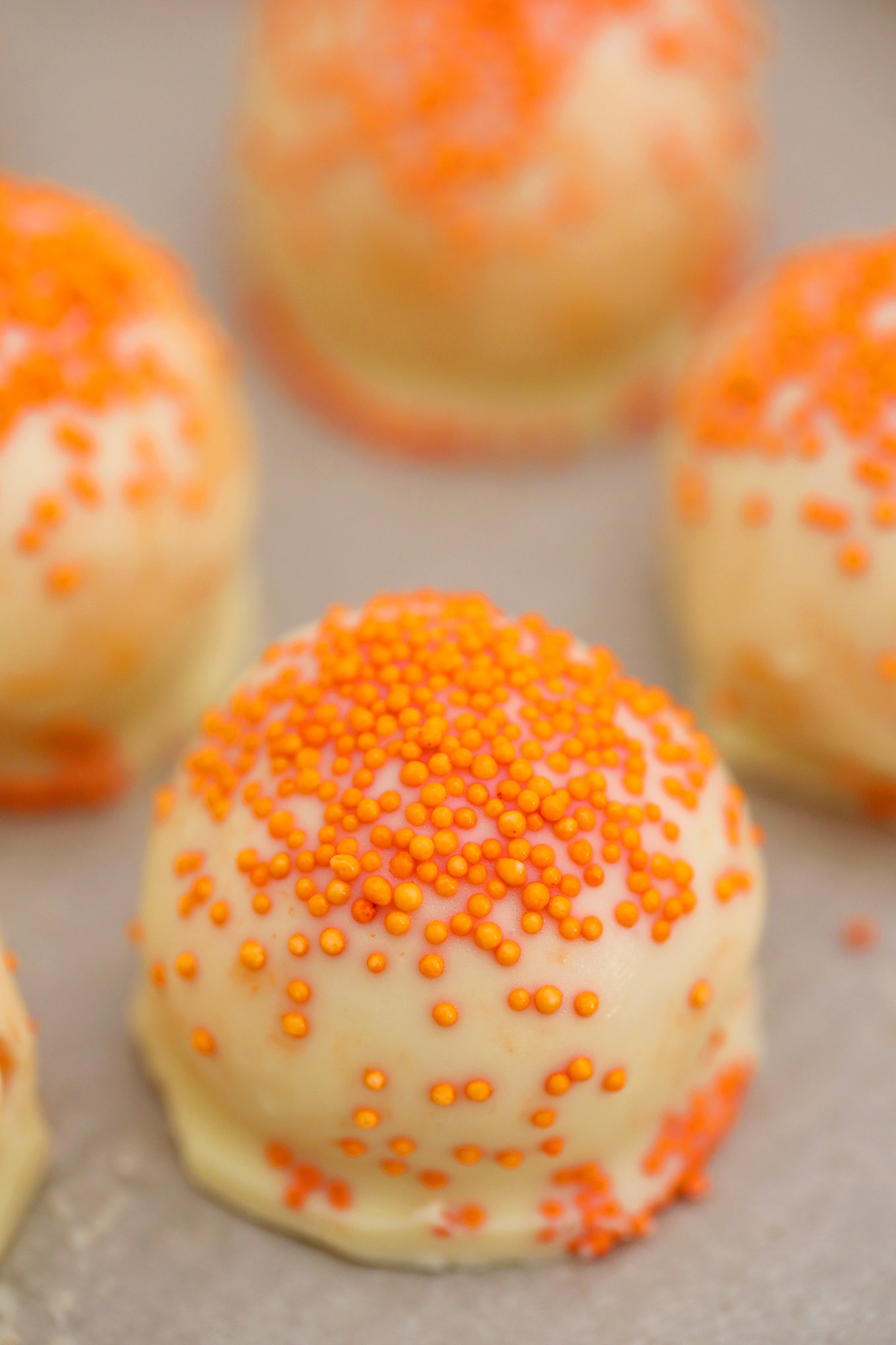Halloween Cake Balls [Video] Sweet and Savory Meals