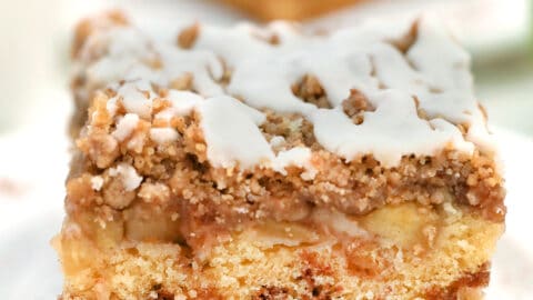 Cinnamon Apple Pie Cake - Recipe Girl