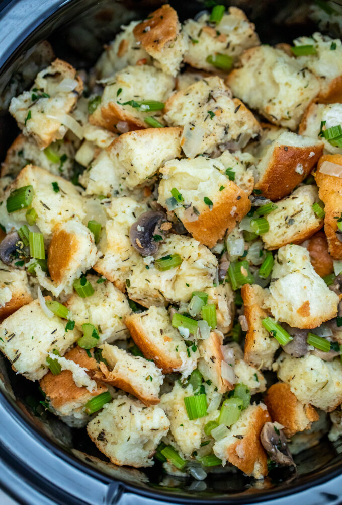 Crockpot stuffing with crusty bread