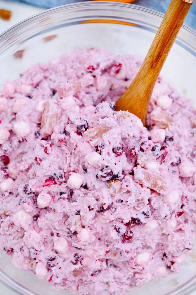 Millionaire Cranberry Salad is the perfect sweet side dish or dessert to serve on Thanksgiving! #thanksgiving #cranberries #salad #millionairecranberrysalad #sweetandsavorymeals