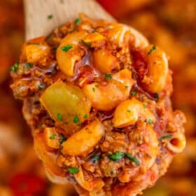 Goulash is a traditional Hungarian recipe that has an American version that is equally hearty and delicious! It is the perfect comfort food for the cold season! #goulash #onepotrecipe #pasta #sweetandsavorymeals #30minutemeals