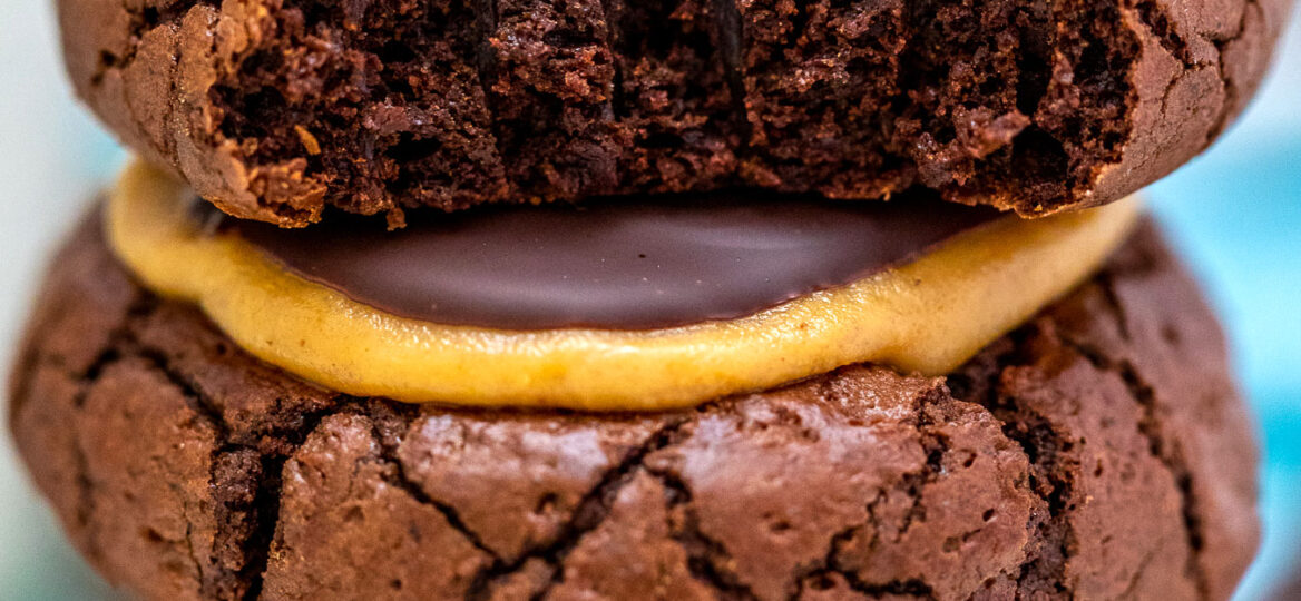 Buckeye Brownie Cookies are decadent pieces of brownie-like cookies, topped with peanut butter and chocolate! #cookies #christmascookies #christmasrecipes #sweetandsavorymeals #chocolate