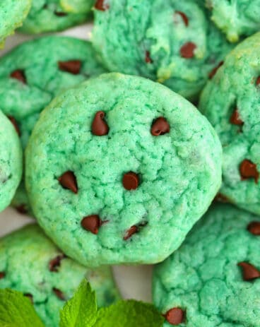 Pudding Mint Chocolate Chip Cookies