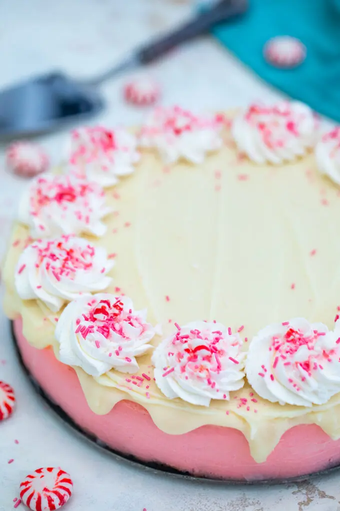 Peppermint Cheesecake with White Chocolate