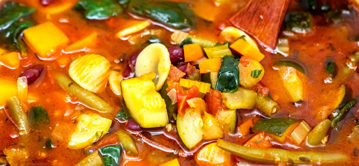 Vegetarian Minestrone Soup is your ultimate comfort food! #soup #minestronesoup #souprecipes #sweetandsavorymeals #vegetarianrecipes