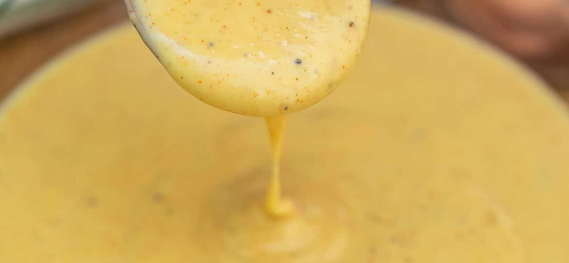 Honey Mustard Sauce is creamy and sweet with a bit of zing! #honeymustardsauce #honeymustard #sweetandsavorymeals #sauce #dressing