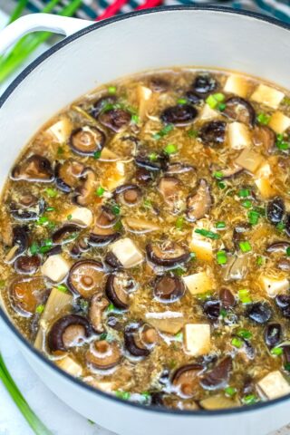 Chinese Hot and Sour Soup [Video] - Sweet and Savory Meals