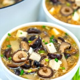 Hot and Sour Soup is a versatile soup that is hearty but with only a few calories! #soup #hotandsoursoup #chinesefood #chineserecipes #sweetandsavorymeals