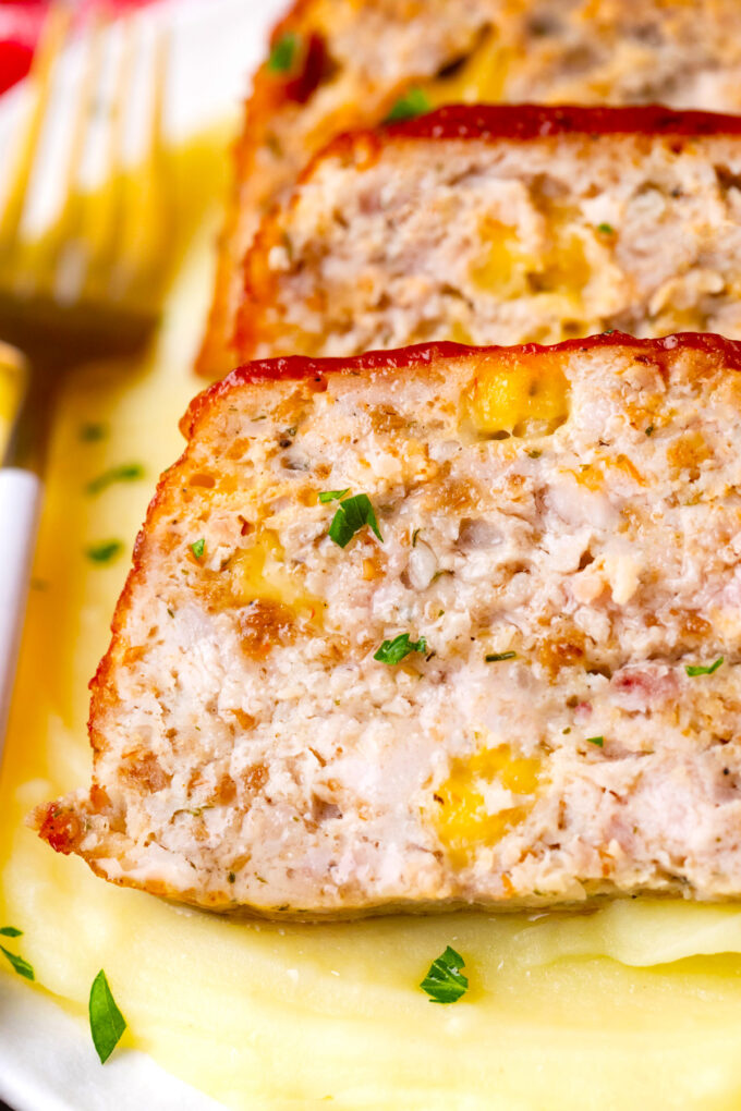 Very cheesy turkey meatloaf with Pepper Jack cheese.