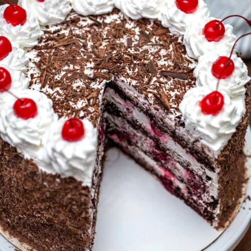 Easy German Black Forest Cherry Cake – Oma's Schwarzwälder Kirschtorte