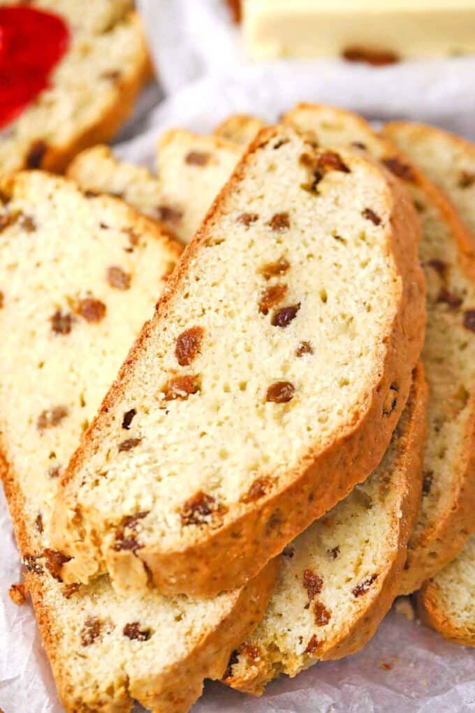 slices of Irish soda bread with raisins