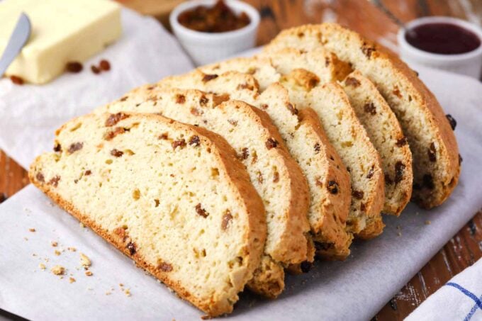 sliced Irish soda bread on a cutting board