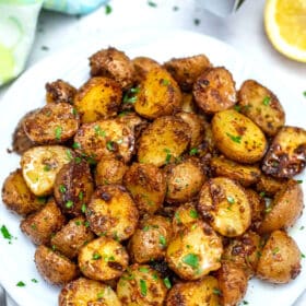 photo of crispy air fryer potatoes