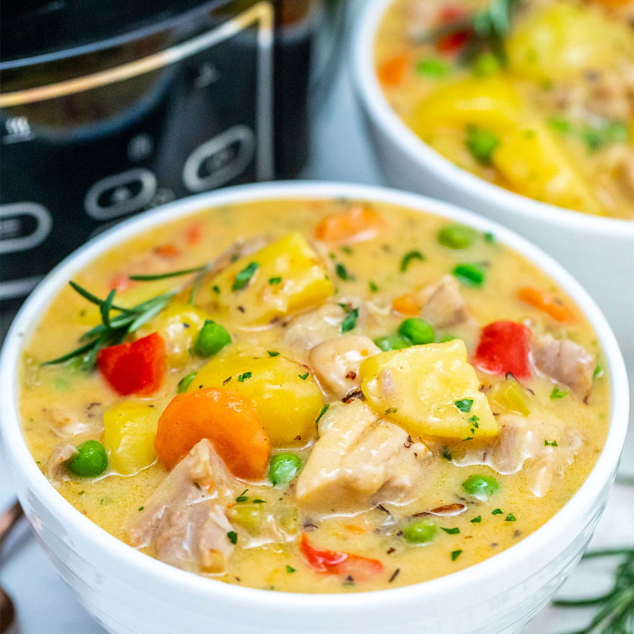 slow-cooker-chicken-stew-sweet-and-savory-meals