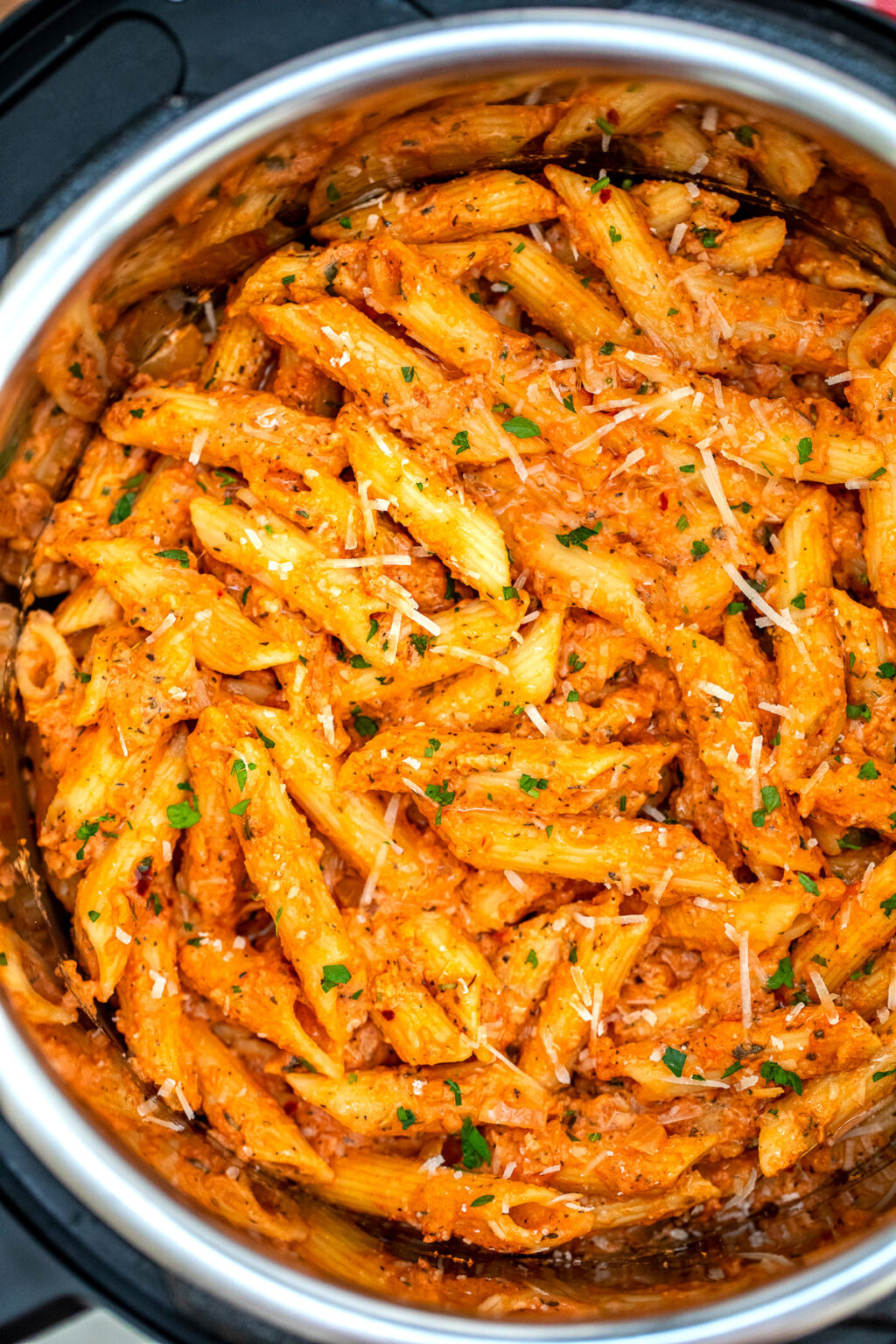 Instant Pot Penne Alla Vodka Sweet and Savory Meals