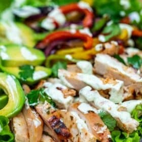 image of grilled chicken fajita salad