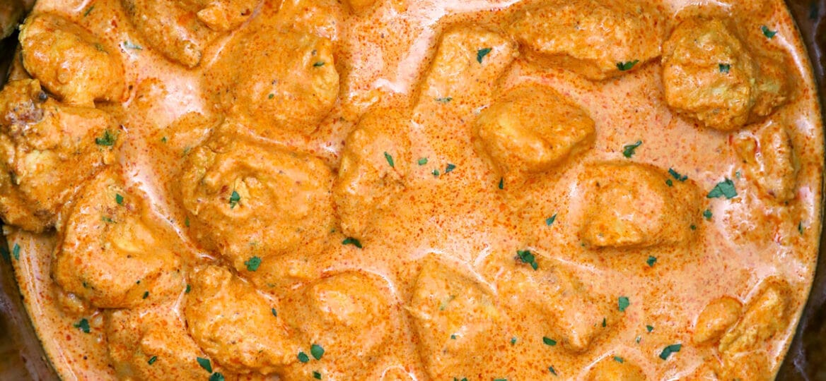 image of slow cooker butter chicken