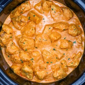 image of slow cooker butter chicken