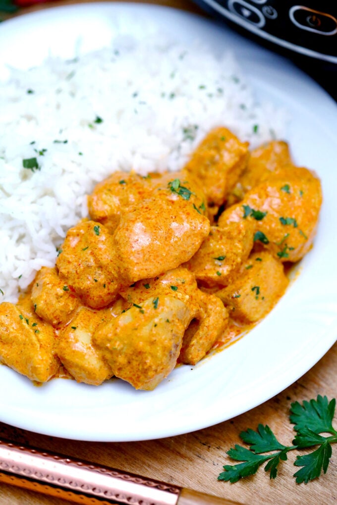 image of butter chicken and rice