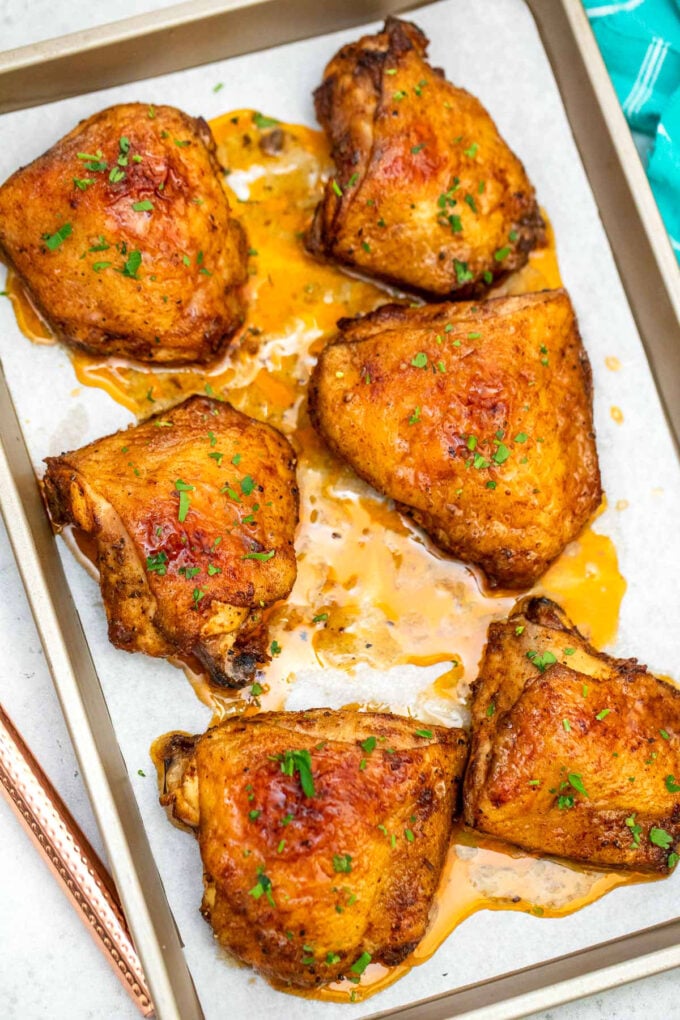 Picture of crispy oven baked chicken thighs.