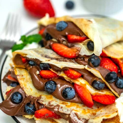 French Crepes Recipe [Video] - Sweet and Savory Meals