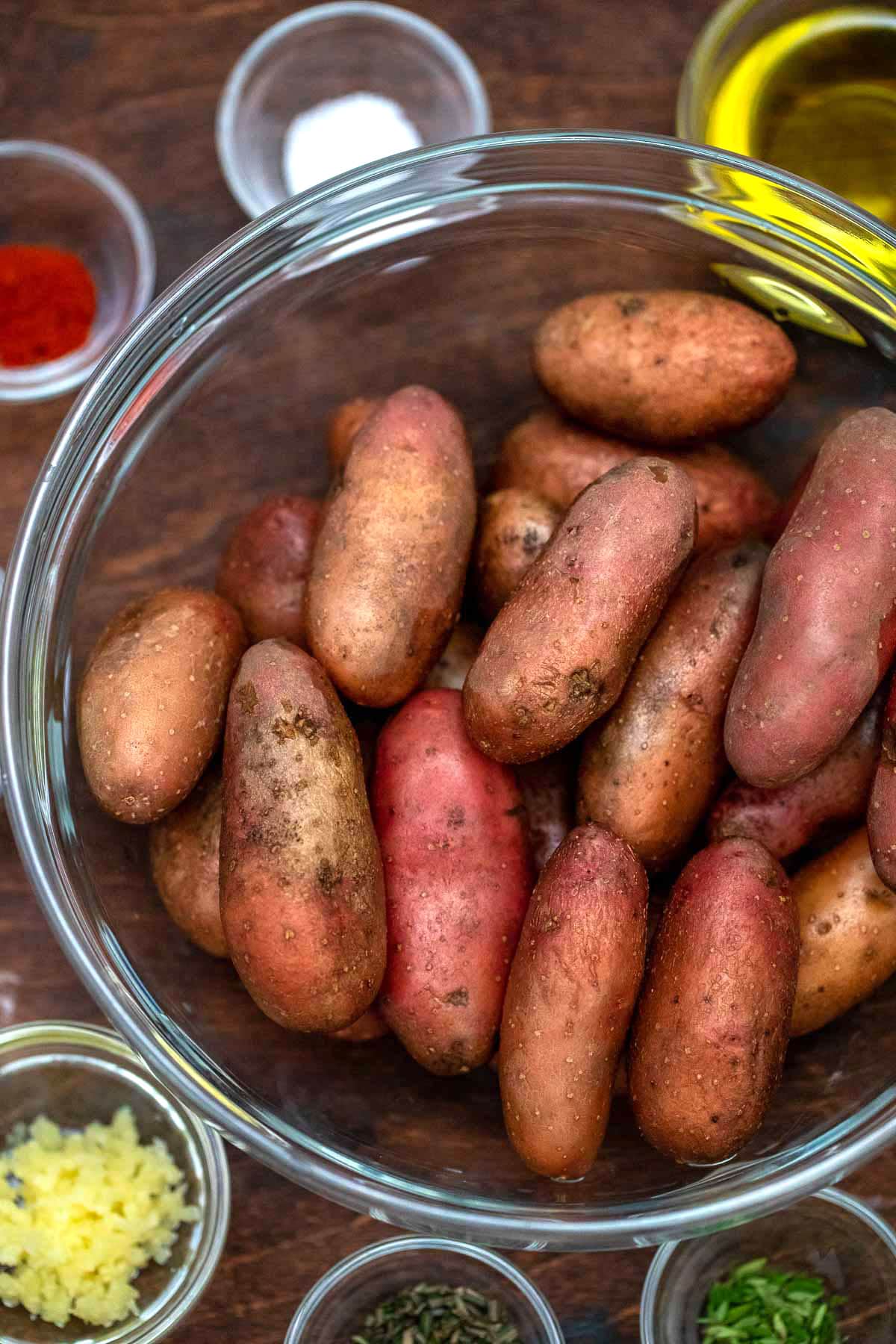 Easy Oven Roasted Baby Red Potatoes [Video] S&SM