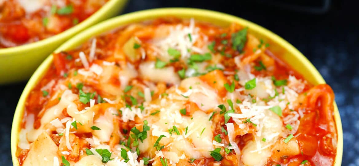 Image of two bowl of lasagna soup.