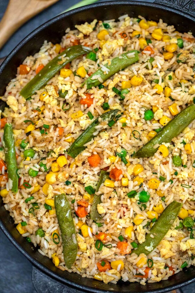 Photo of egg fried rice with veggies.