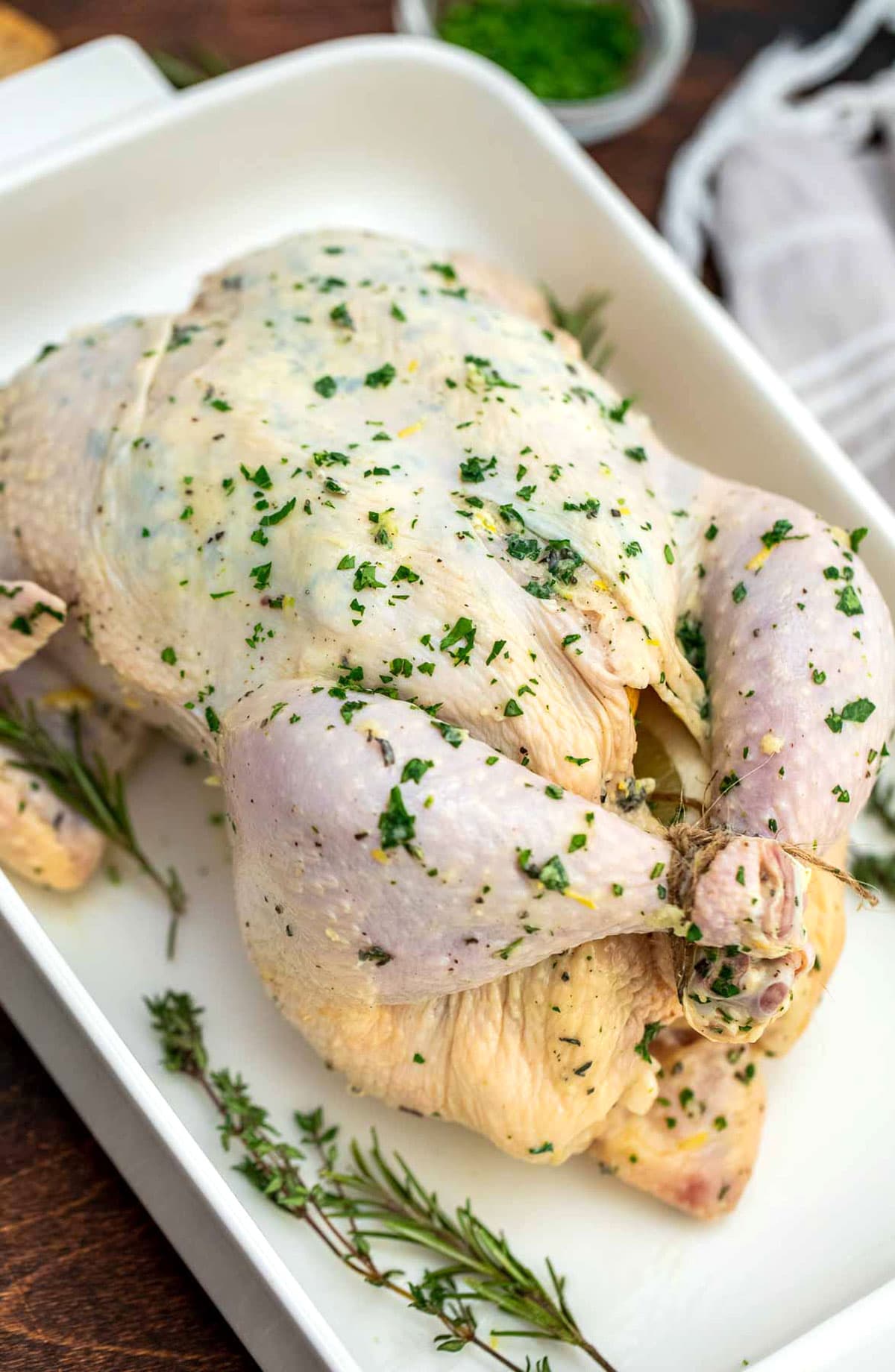 Garlic Herb Butter Roasted Chicken [video] Sweet And Savory Meals