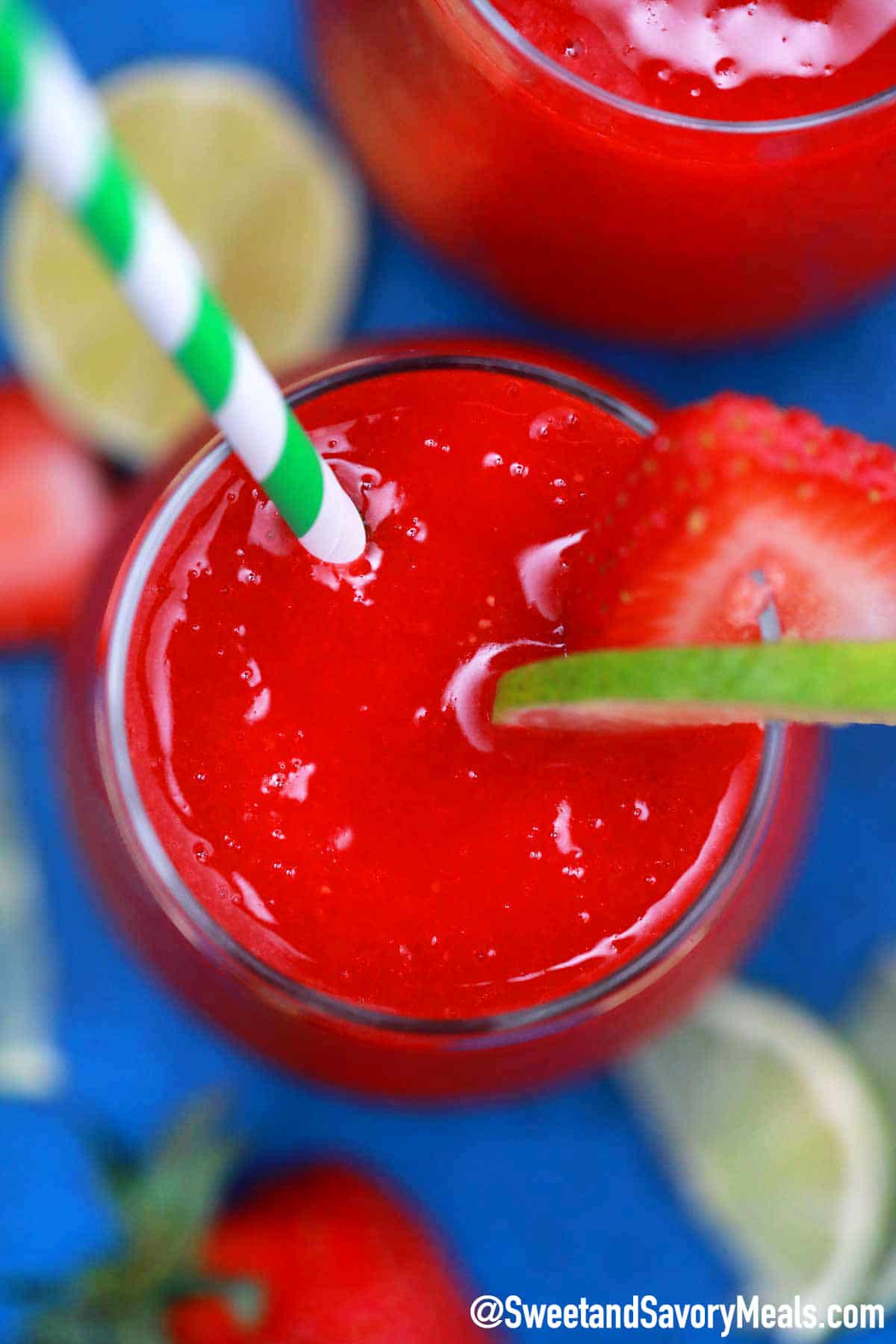 Frozen Strawberry Daiquiri [Video] Sweet and Savory Meals