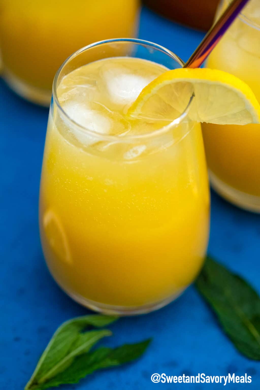 Mango Lemonade Recipe [Video] - Sweet and Savory Meals