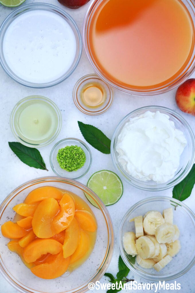 Image of peach smoothie ingredients.
